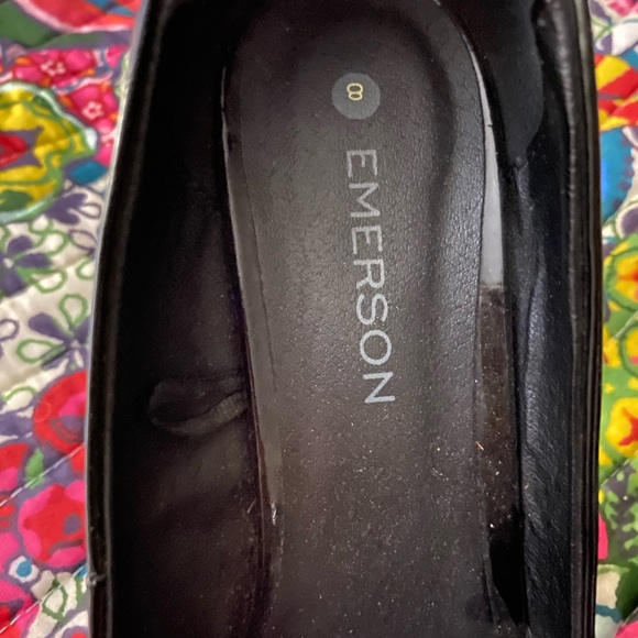 Black Shiny Sz 8 Heels LIKE NEW - Picture 3 of 6